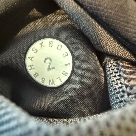 Lululemon On The Fly Pants Charcoal Camo Size 2 - Picture 7 of 8